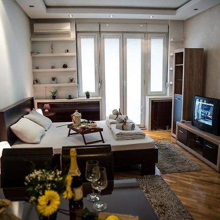 Balkan-Inn Parlament Apartment Belgrado Exterior foto